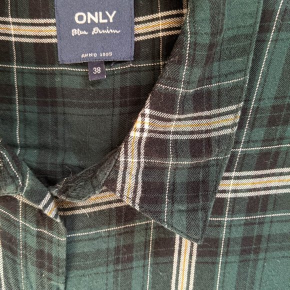 Plaid button down - Picture 2 of 2